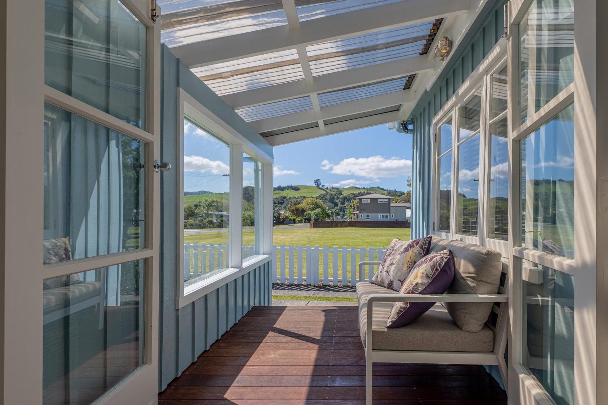 Blue Belle Cottage Уитианга Екстериор снимка
